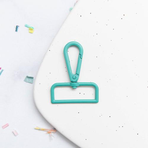 1.5" Swivel Snap Hook in Turquoise by Stitch Supply