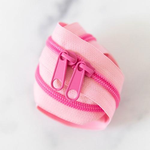 30" Zipper in Bubblegum by Stitch Supply