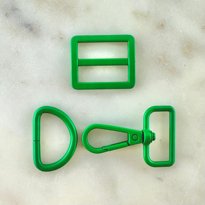 Sling Hardware in Kelly Green by Stitch Supply