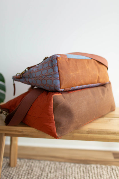 Oxbow Tote (Paper Pattern) by Noodlehead